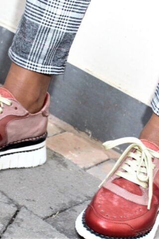 Freequency Footwear placeholder 9